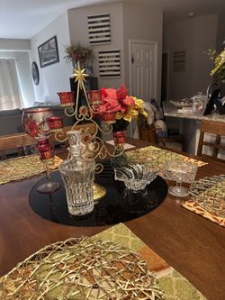 Decoration And Placemats