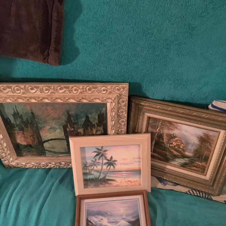 Brand New Collage Picture Frame ~ OUR FAMILY ~ 5 Different Size Frames for  Sale in Tacoma, WA - OfferUp