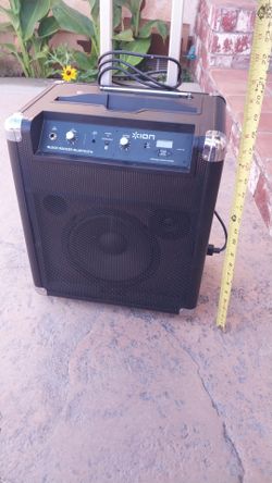 ION BLOCK ROCKER BLUETOOTH SPEAKER IN EXCELLENT WORKING CONDITION PLUG IN ONLY NO BATTERY