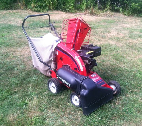 Troy Bilt 5hp Self Propelled Chipper Shredder Vac Model 47282 For 250sold