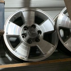 17” Toyota OEM wheels 