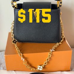 MINI  CROSSBODY 💖