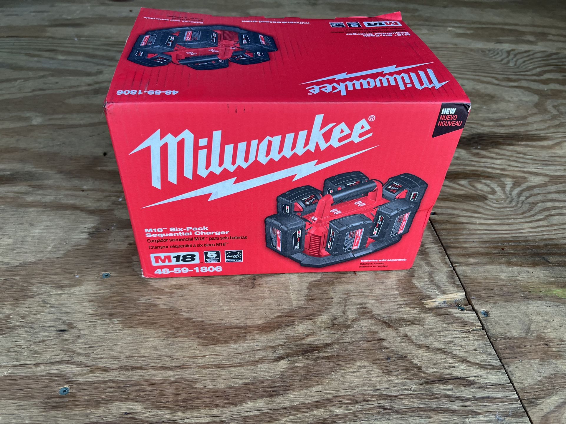 Milwaukee Charger