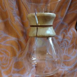 Chemex Glass Coffee Maker This Is A Very High End Coffee Maker And Believe It Retails For Around $60 I'm Still In Mind For Halftime
