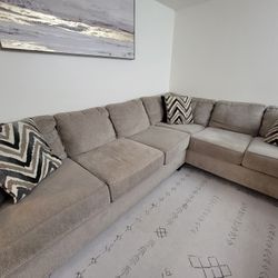 2 Piece Sectional Couch