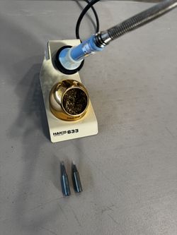 Hakko Dash Soldering Iron And Holder