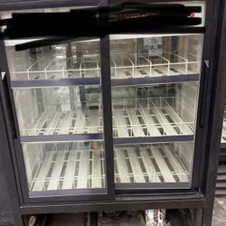 Beverage Coolers 