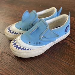 Vans Kids Clasic Slip-O Blue Featured Shark Unike Design Very Detailed