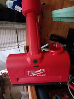 milwaukee m12 vacuum attachment