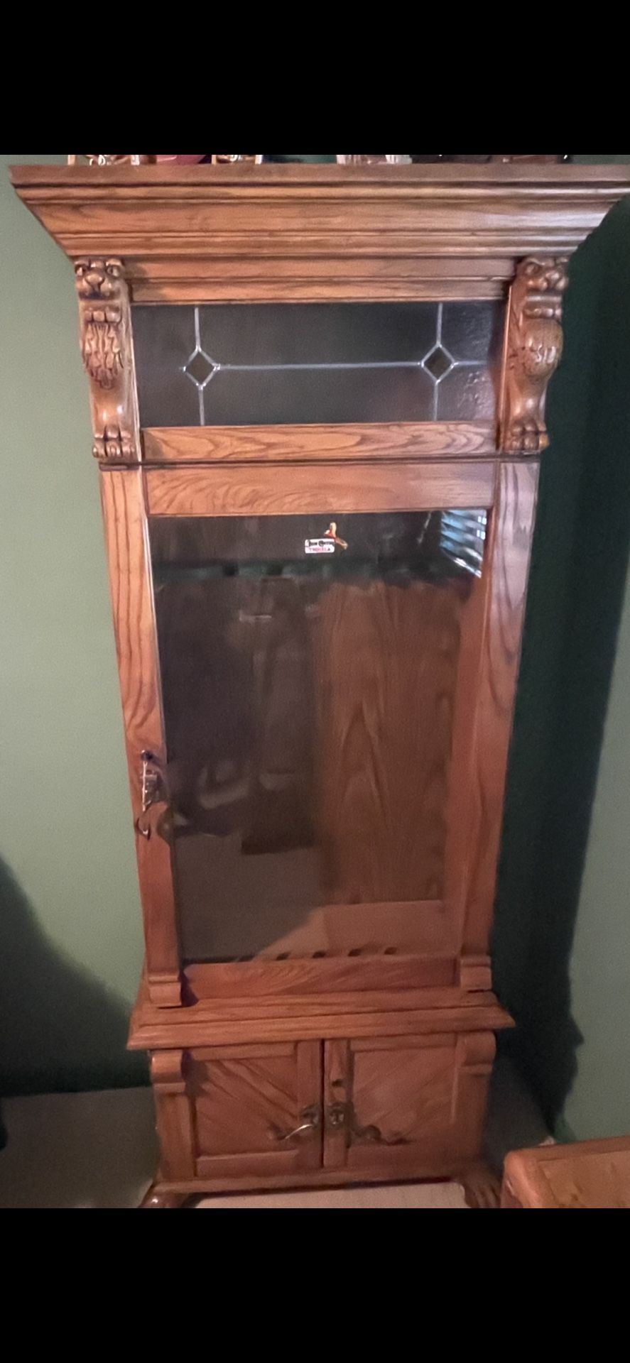 Beautiful Oak Gun / Riffle Cabinet. Made By Pulski Furniture Corp.Virginia. Glass Doors, Locks w/Keys, Light. $200 OBO