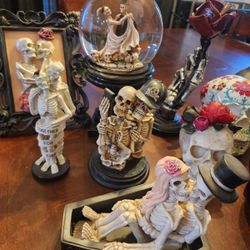 Skull Decorations 