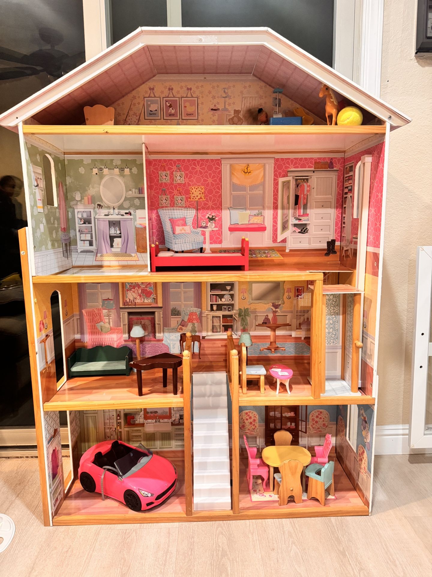 Free Big Doll House