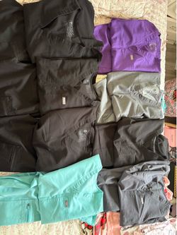 Figs scrubs