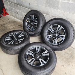 Rines Gomas 16 para Toyota