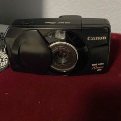 Cannon Sure Shot 70 Zoom 35mm Film Camera( Trop & Decatur