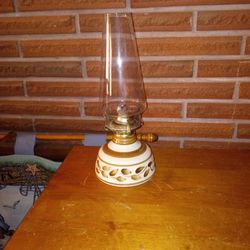 Antique Kerosene Lamp $30