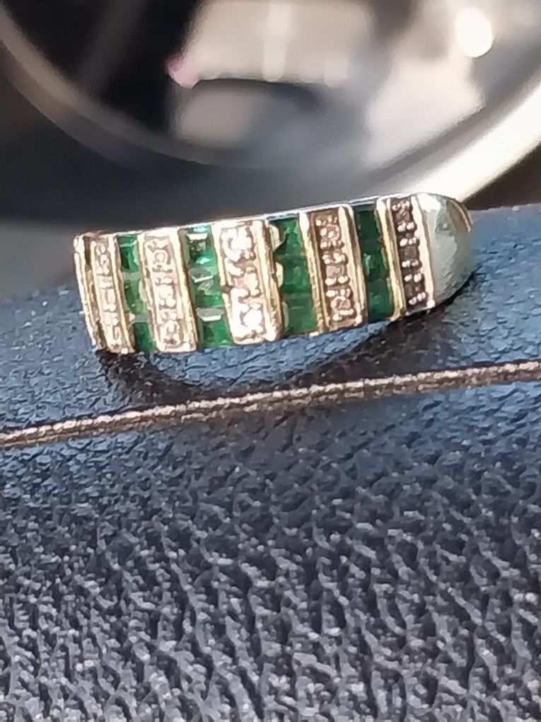 "Ring 14k Esmeralds W Diamonds"""