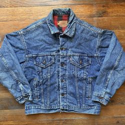 Vintage 80s Levi’s Flannel Lined Denim Jacket