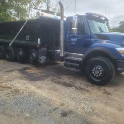 2008 International Quad Axle