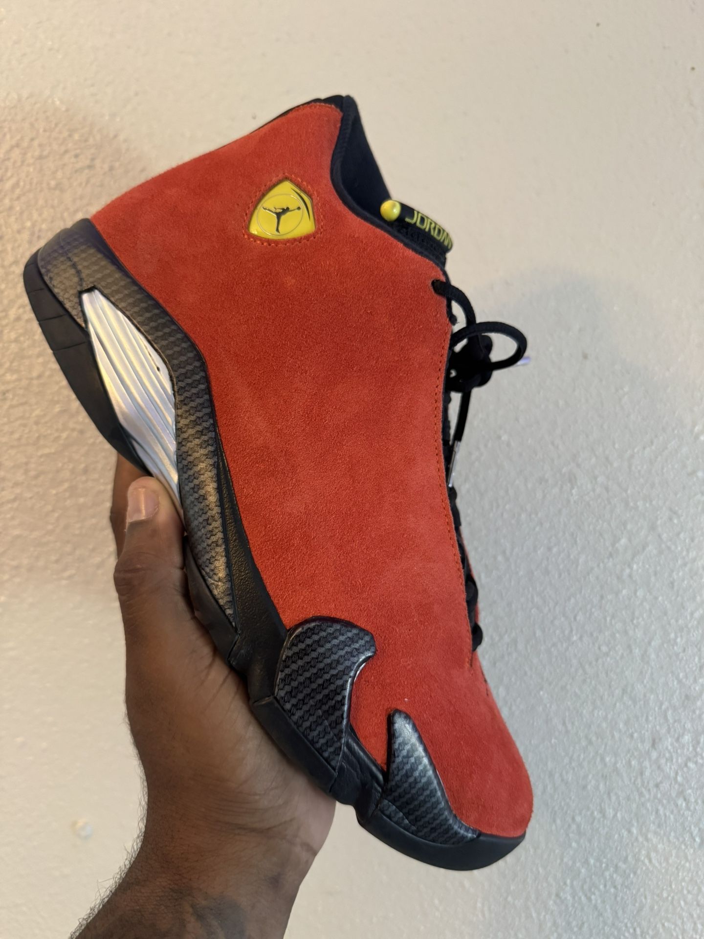 Ferrari 14s
