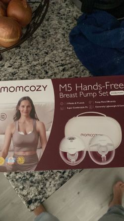 Breast pump Momcozy