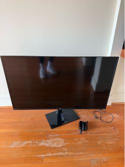 50inch TV + Apple TV