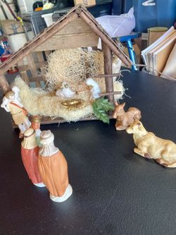 Vintage Deluxe Christmas Nativity Set