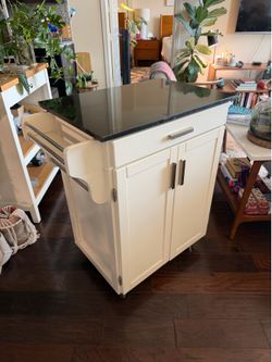 Rolling Kitchen Island Cart w/ Granite Top & Storage – Excellent Condition