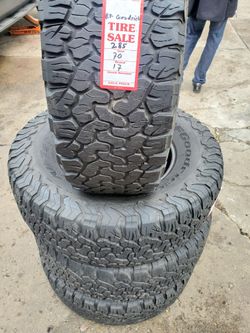 Setof 285/70/17 BF GOODRICH KO2 ALL TERRAIN TIRES 