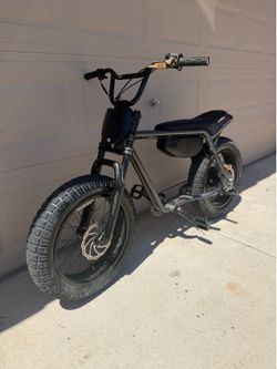 Super73 z miami SE 2024