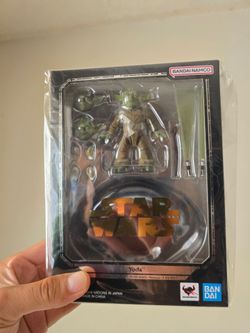 SH Figuarts Yoda