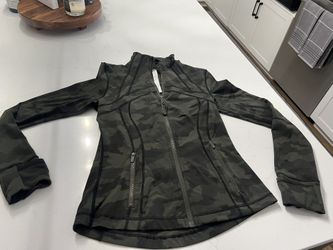 Lululemon Zip Up