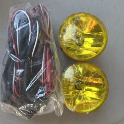 Chevy Colorado GMC Canyon fog light year 2015 to 2019