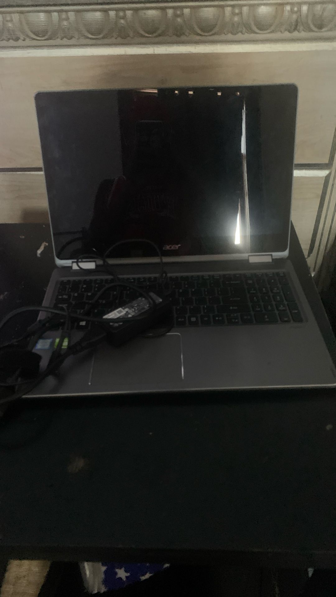 Brand:acer Model: Aspire R Color: Silver