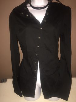 2b Bebe shirt