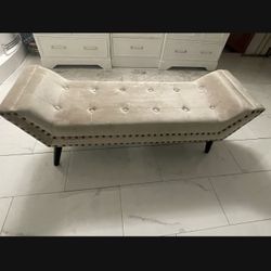 $135 Velvet Bench 