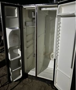 Refrigerator  Refrigerator