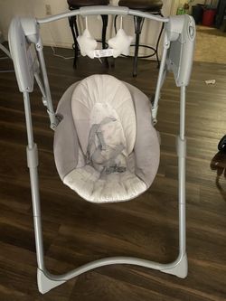 Graco Slim Space Compact Swing 