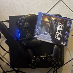 PS4 2 Controllers A Camera In Call Of Duty 7