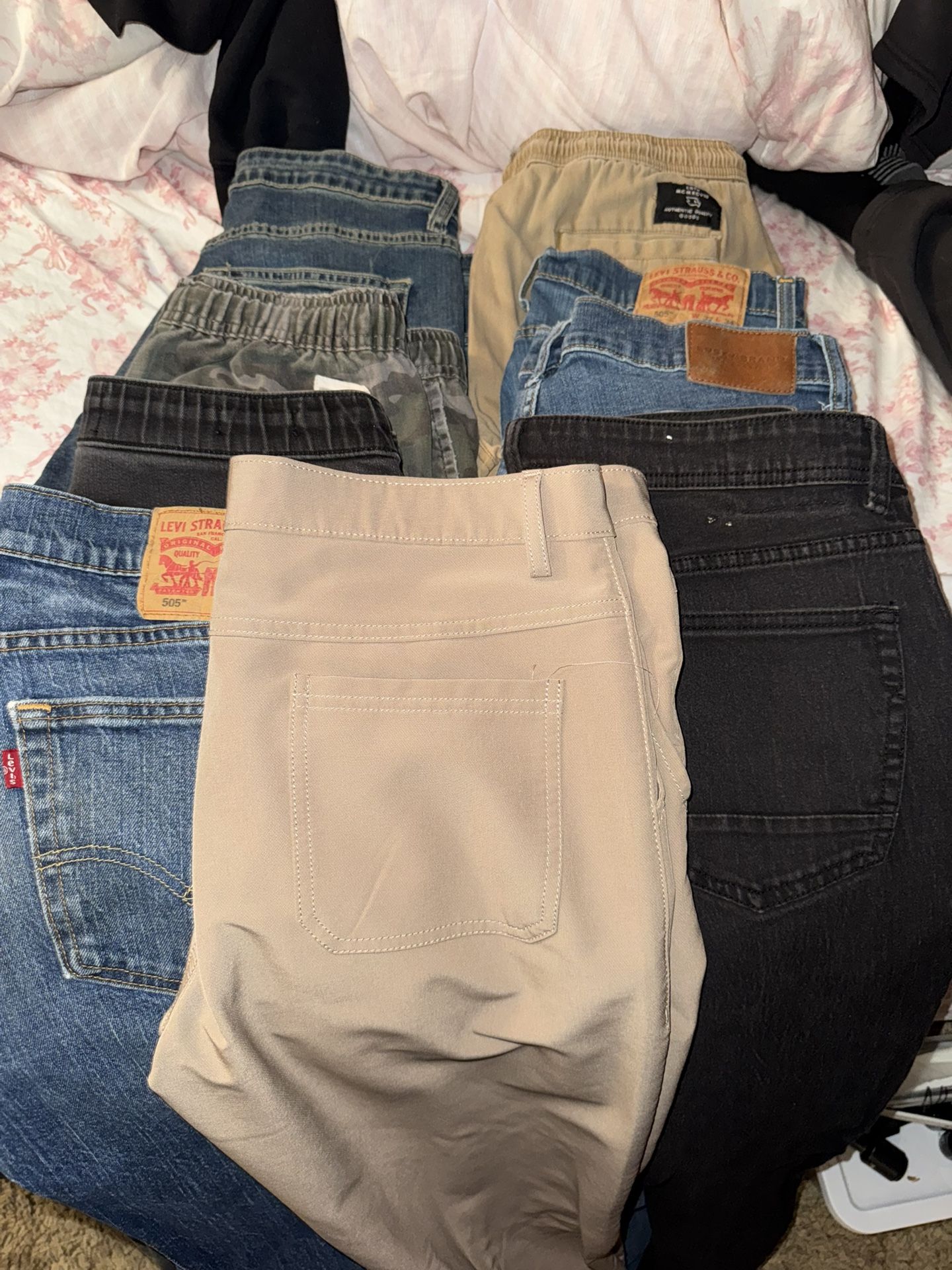 Men’s Jeans / Pants