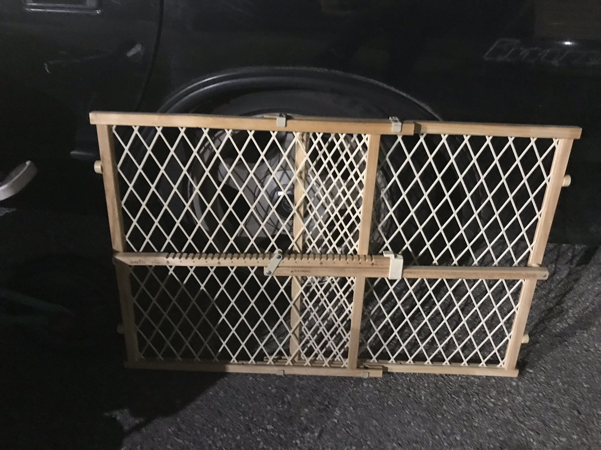 New adjustable safety gate only $20 farm