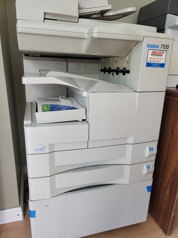 Konica 7135 printer/scaner/fax