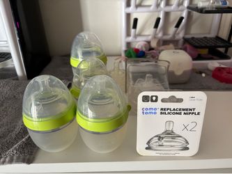 Baby bottles and replacement ni pples
