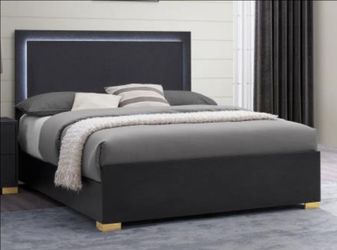 Marceline LED queen bed