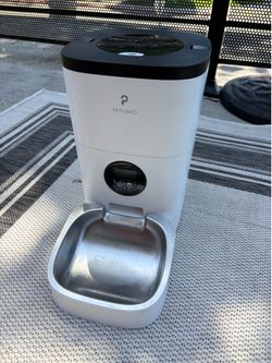 Cat Automatic Feeder
