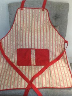 CHRISTMAS 🎄 PATTERN, ADULT APRON, AND GROCERY BAG HOLDER, NEW