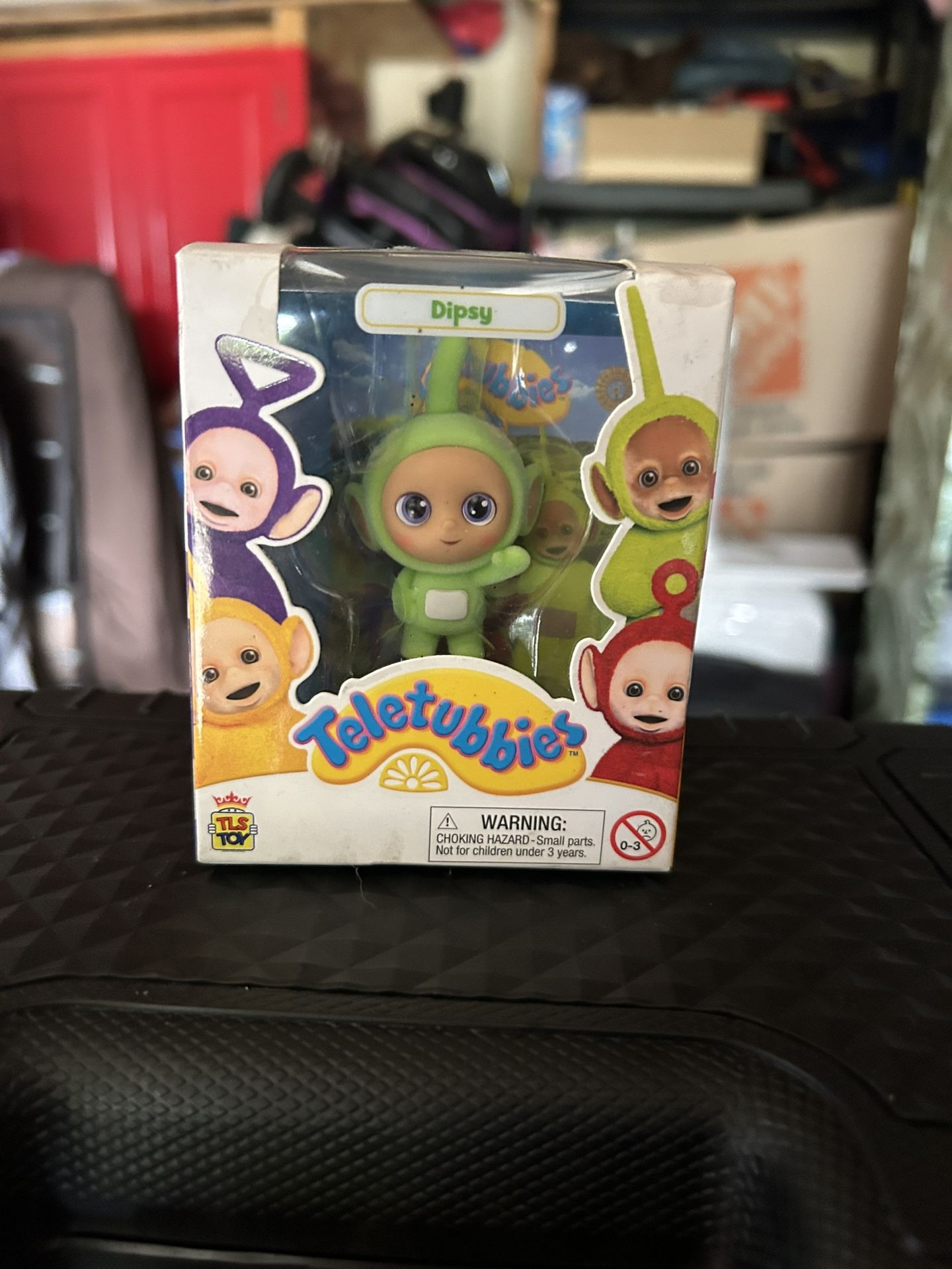 Dipsy Teletubby Figurine