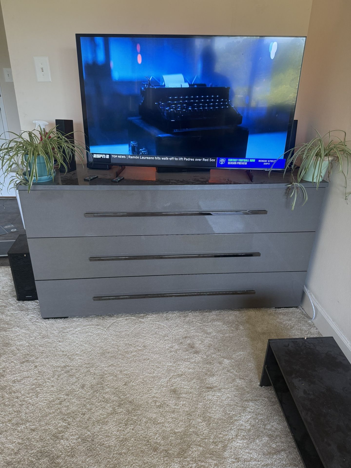 3 Drawer Dresser