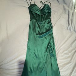 Ladivine By Cinderella Divine Prom/ Formal Dress 