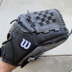 Wilson A360 Baseball/softball Glove 12.5in